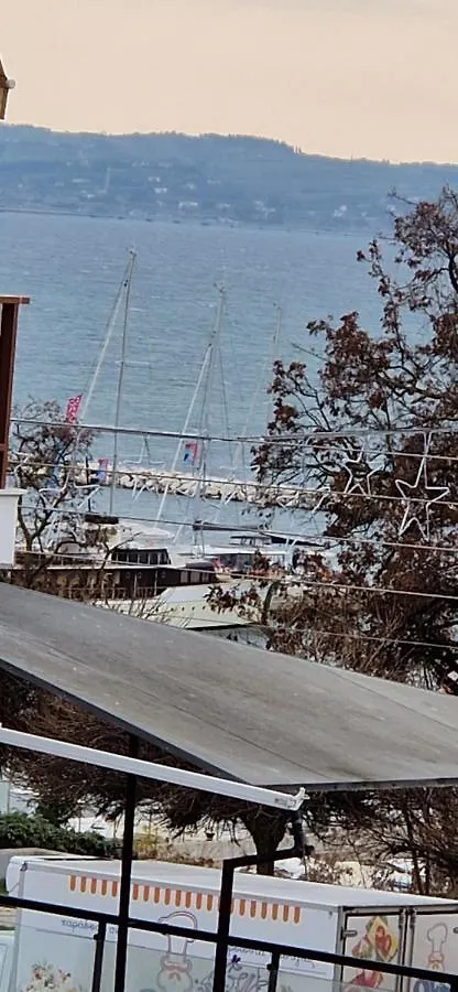 Sea View Across The Golden Bay Beach, Cosy Sunny, Spacious Apartment In Aretsou Kalamaria Saloniki 0*,